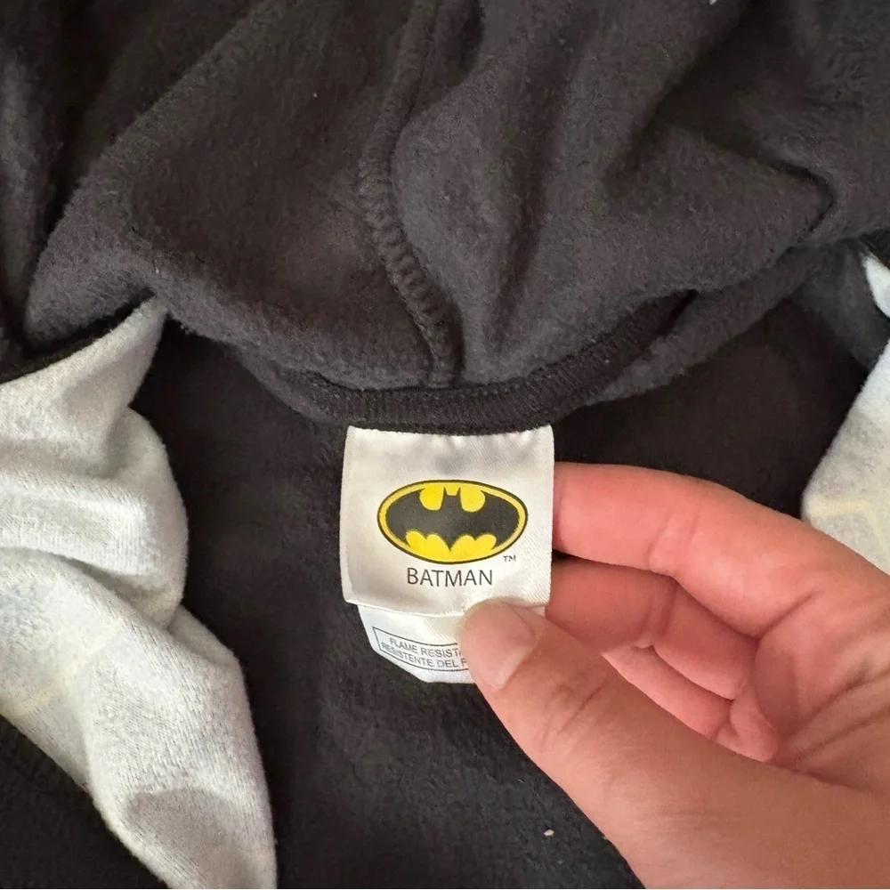 Batman Fleece Jumpsuit One Piece Medium 8 Black Costume Halloween Pajama